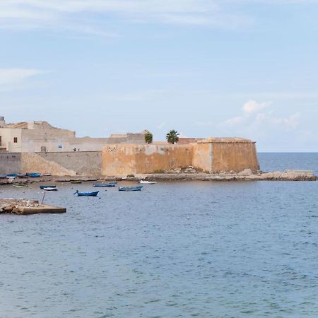 Le Cale Bed & Breakfast Trapani Exterior photo